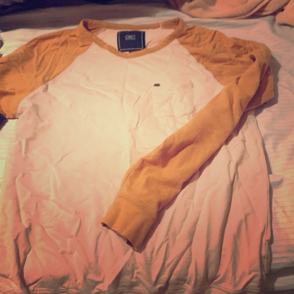 Long sleeve baseball style obey shirt - Picture 1 of 2